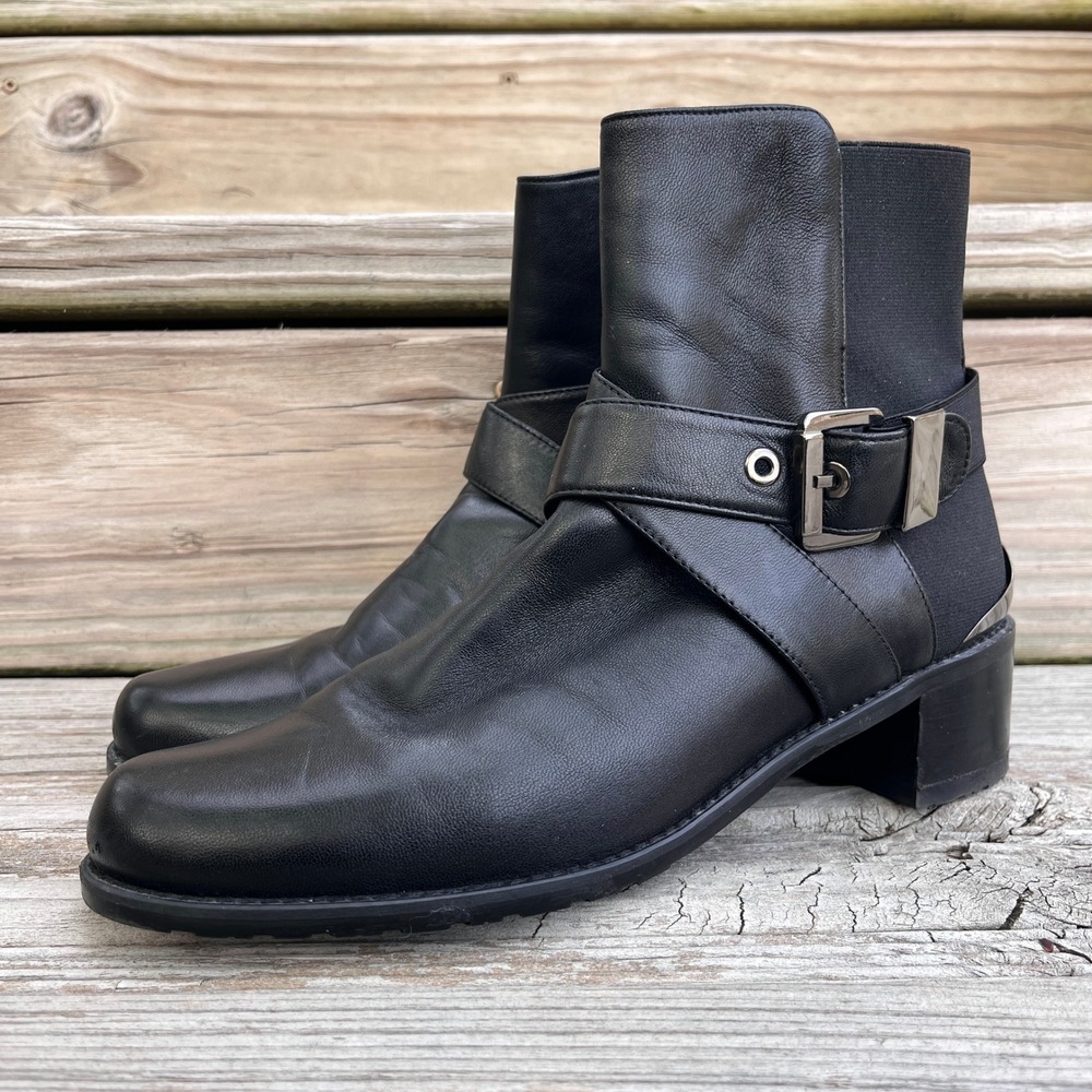 Stuart Weitzman Manlow Ankle Boot Moto Biker Black Leather Buckle 7.5 M